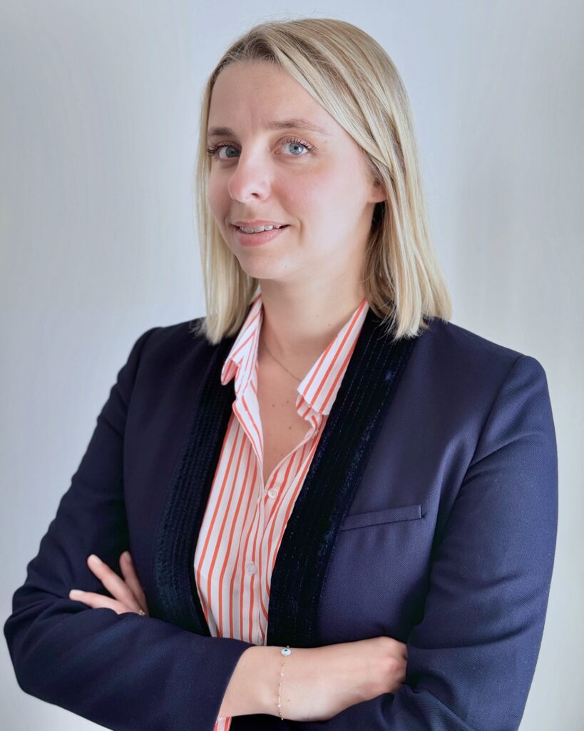 Adeline Fietti, Expert-Comptable